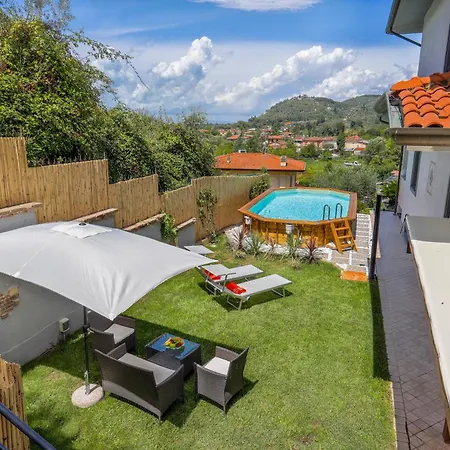 Dimora Amodio 3* Camaiore